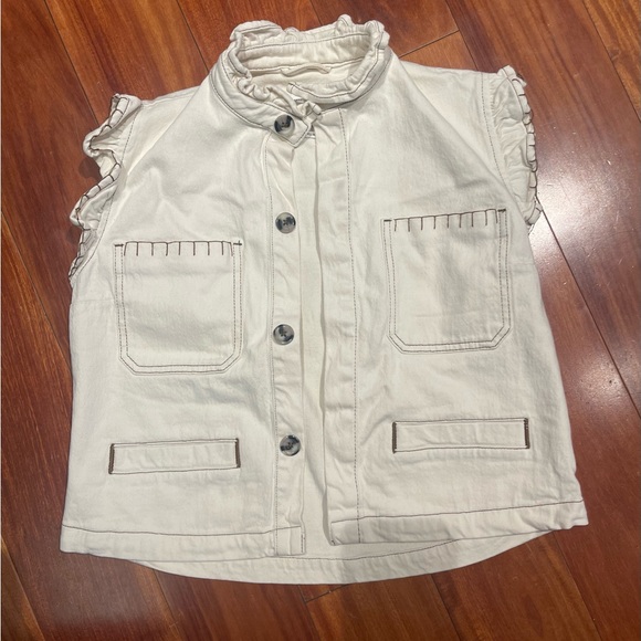 Denim sleeveless top!; Bought from Anthropologie in London; Size US 4 - Picture 1 of 3